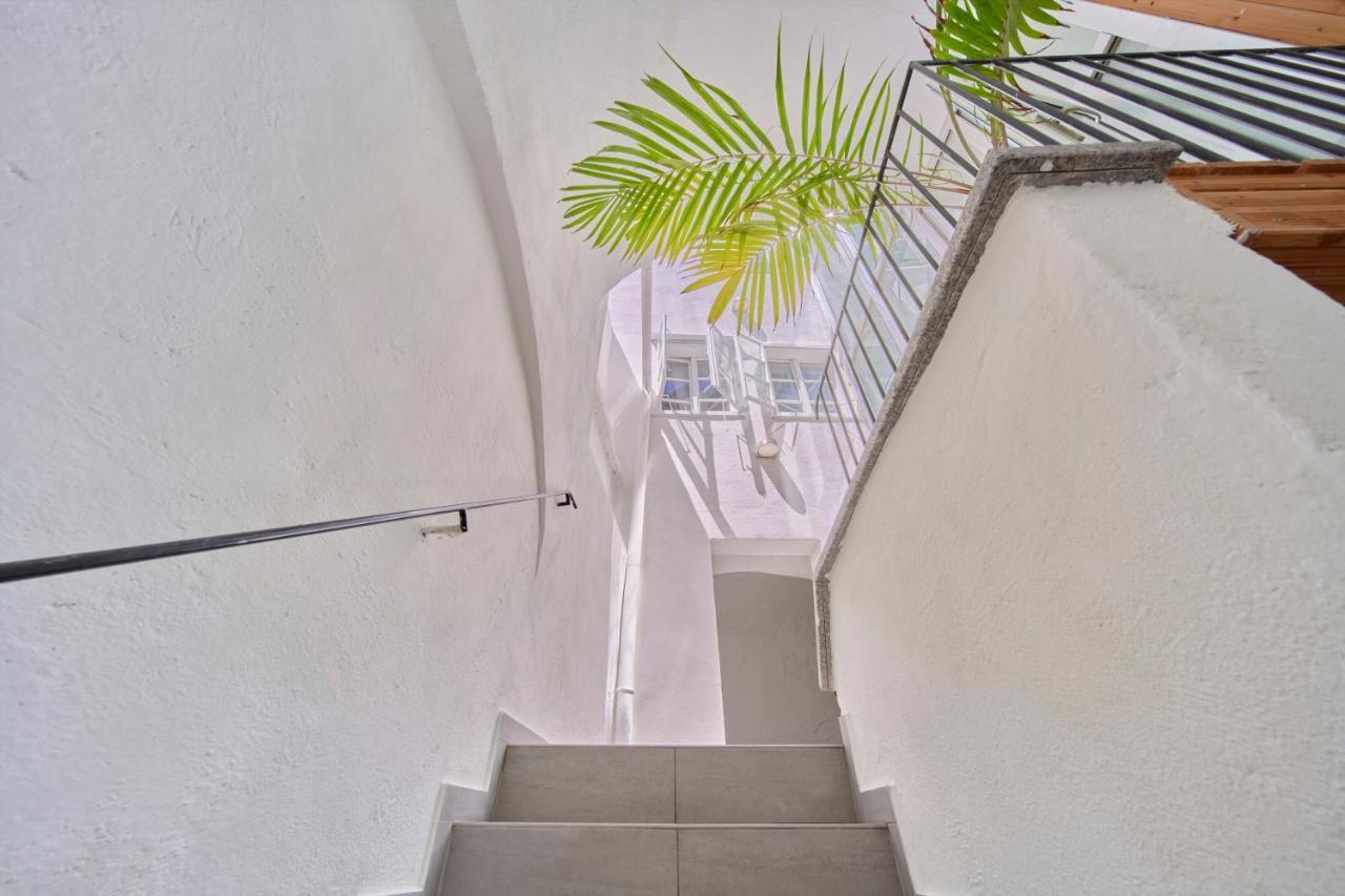 Smile Apartments "Weinhimmel" Krems an der Donau Exterior photo